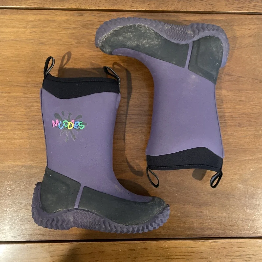 Grubs muddies wellies